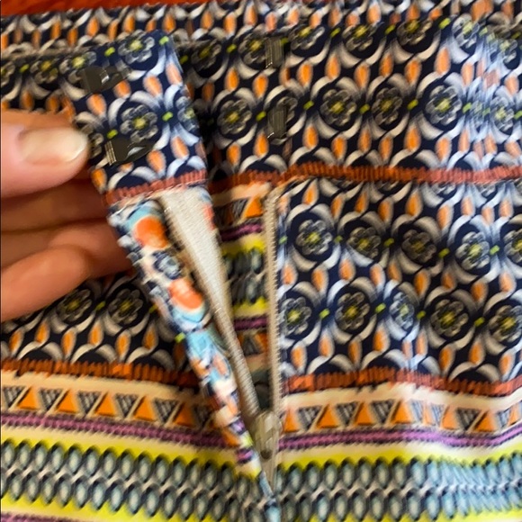 Shorts w/pockets - Picture 5 of 8